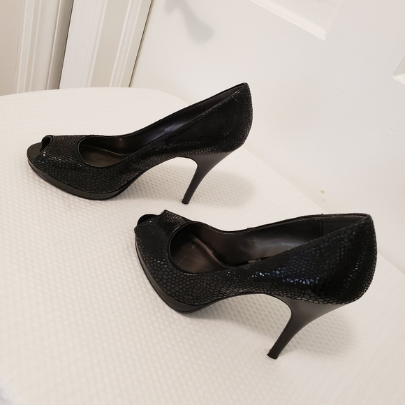 Calvin Klein Black Peep Toe Stilletos Size 9, Stylish, Chic - Picture 12 of 14